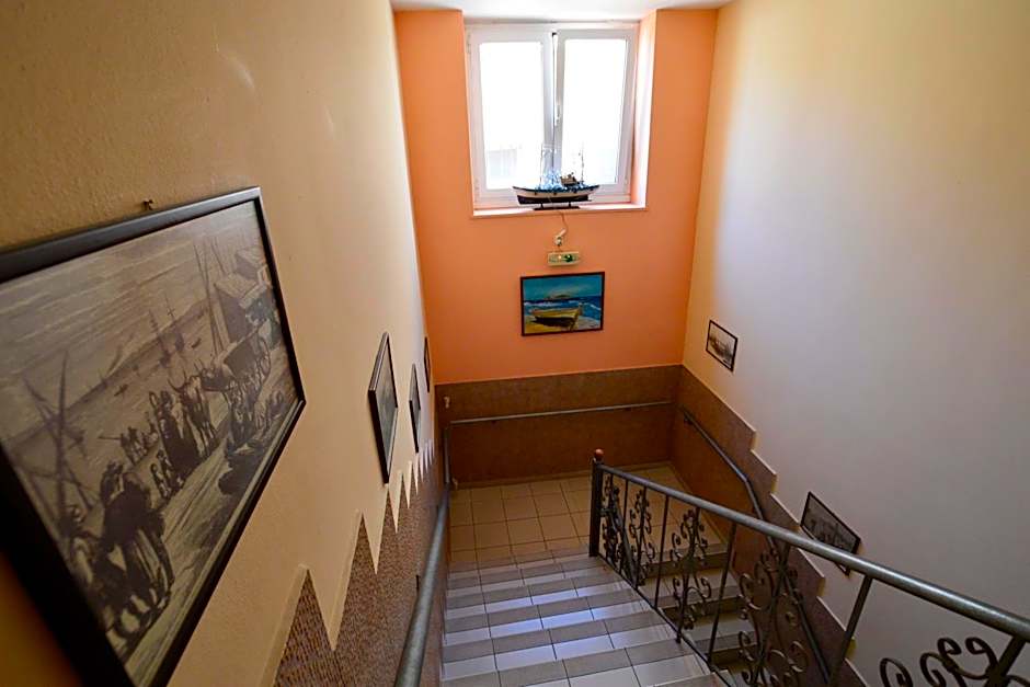 Electra Hotel Piraeus