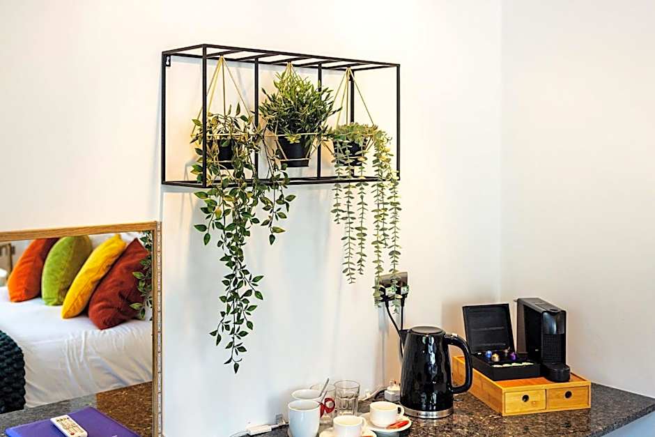Beachcliff Rooms & Apartments