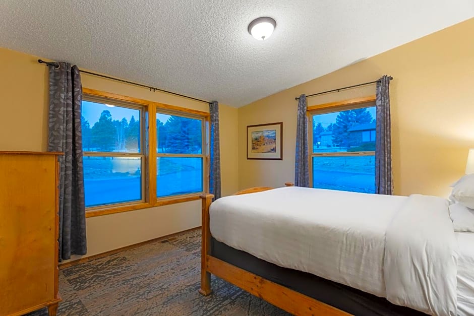Discovery Lodge
