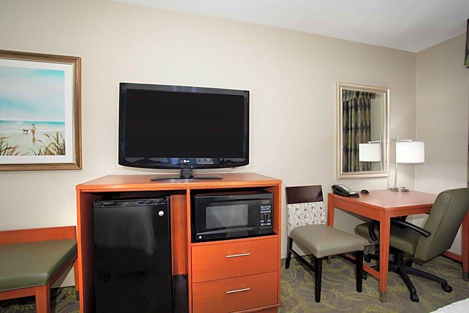 Hampton Inn By Hilton & Suites Astoria, Or