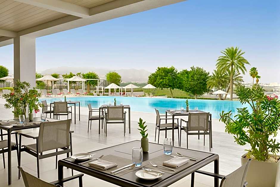 Crowne Plaza Muscat By IHG