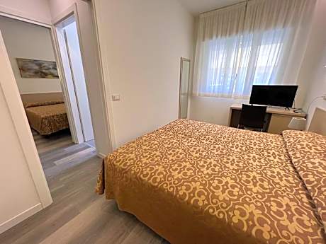 Two Connecting Double Rooms