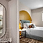 HiBird- Apartment and Suites Hotel