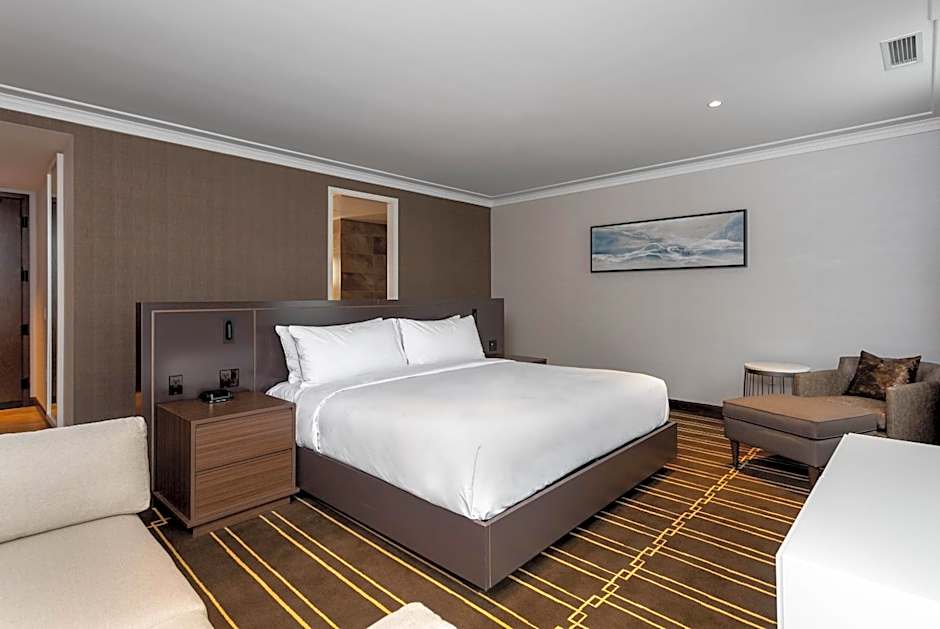 Sutton Place Hotel Toronto