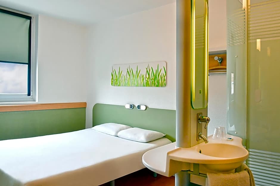 ibis budget Saint-Quentin Centre Gare