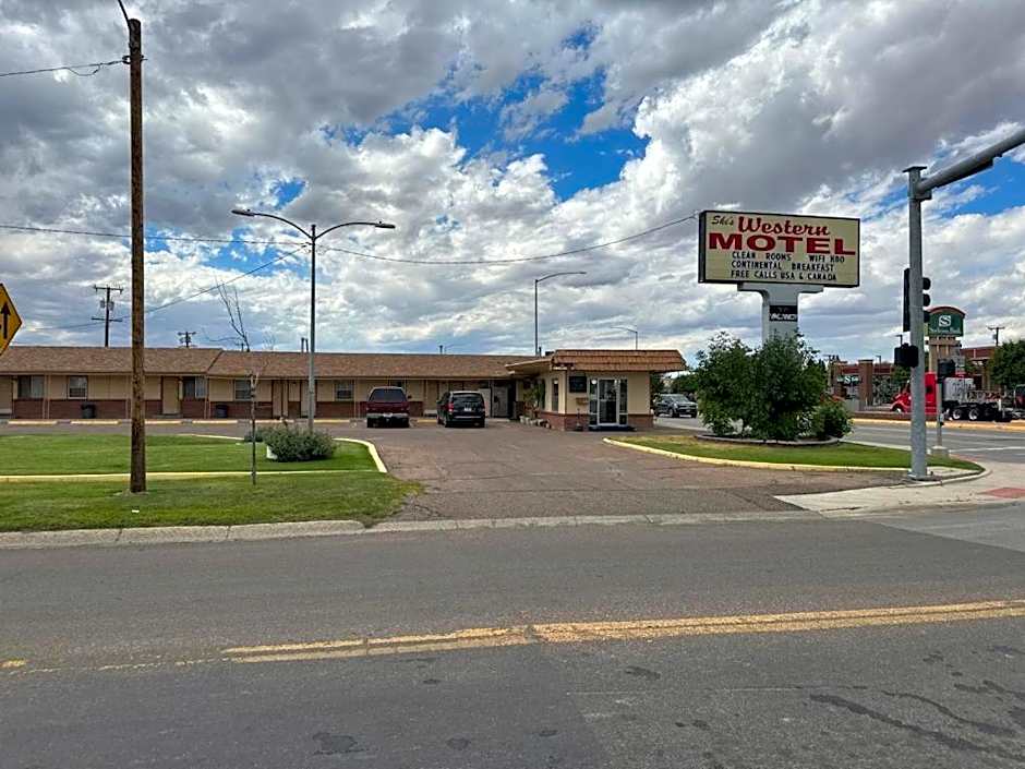 Ski's Western Motel