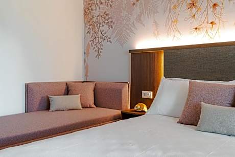 Comfort Quadruple Room