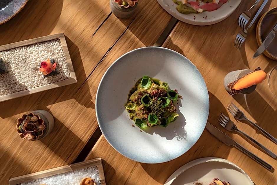 Haller Suites & Restaurant