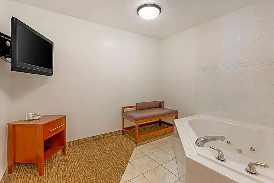 Comfort Suites Longmont