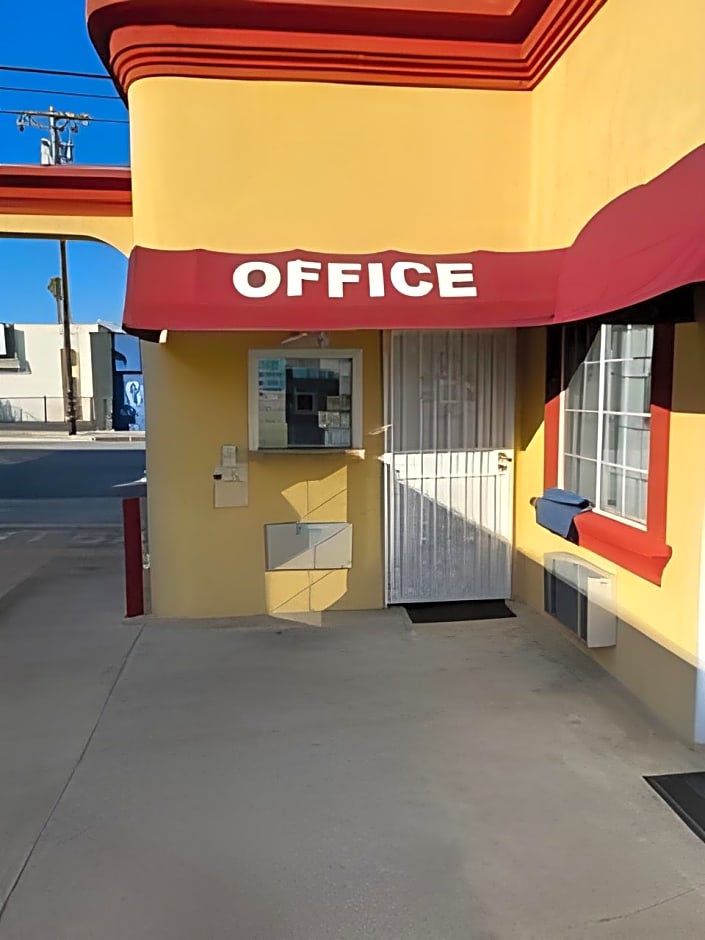 KING MOTEL