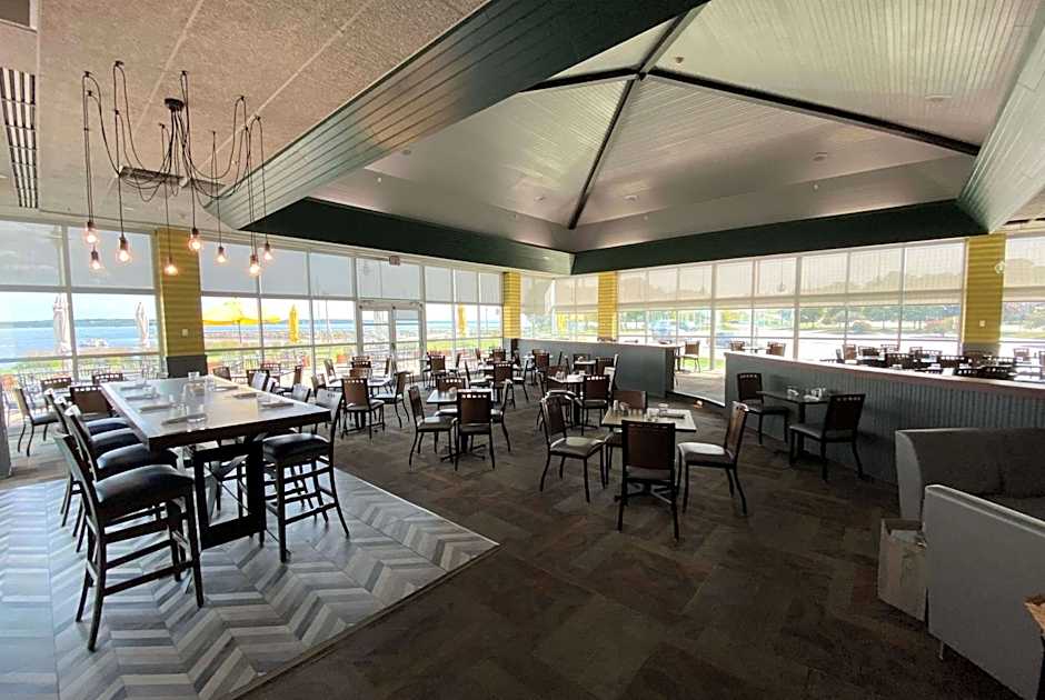 41 Lakefront Hotel, Trademark Collection by Wyndham
