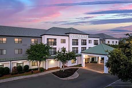 Courtyard by Marriott Hattiesburg