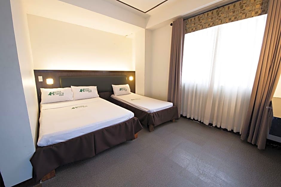 Hotel Henrico  Kisad