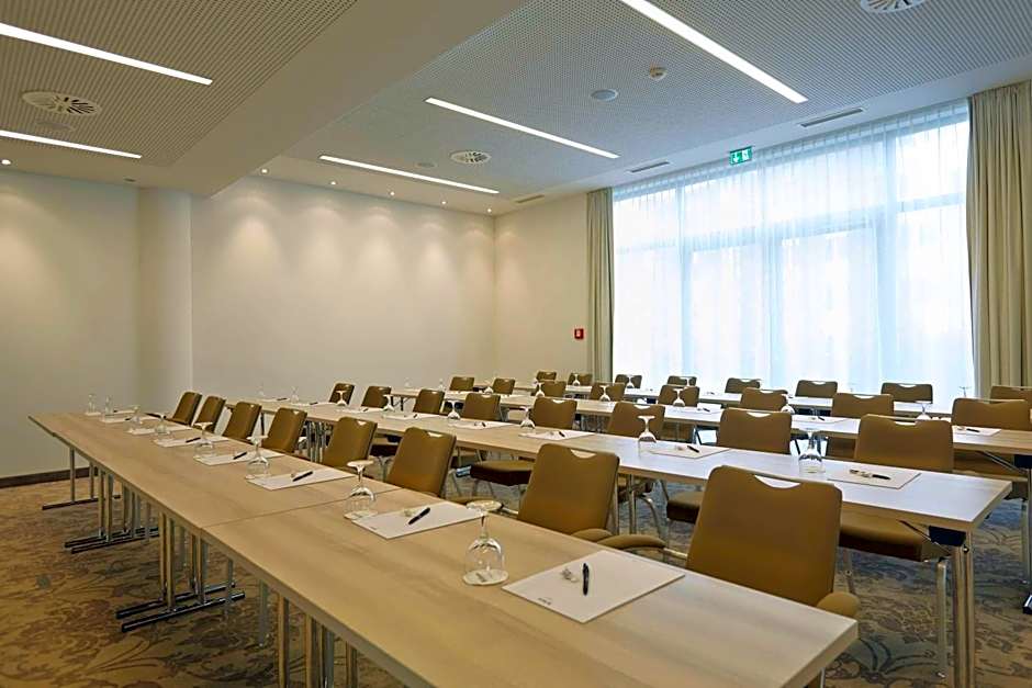 elaya hotel kleve, Trademark Collection by Wyndham