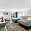 Waterbird Lakeside Inn