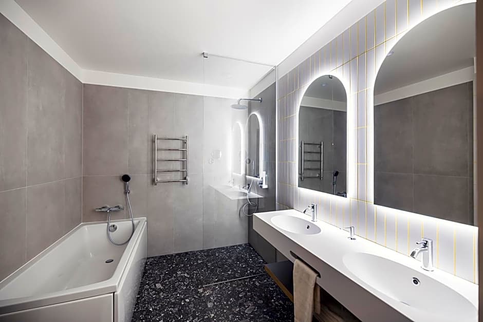 Hotel Soho - Renovated 2026