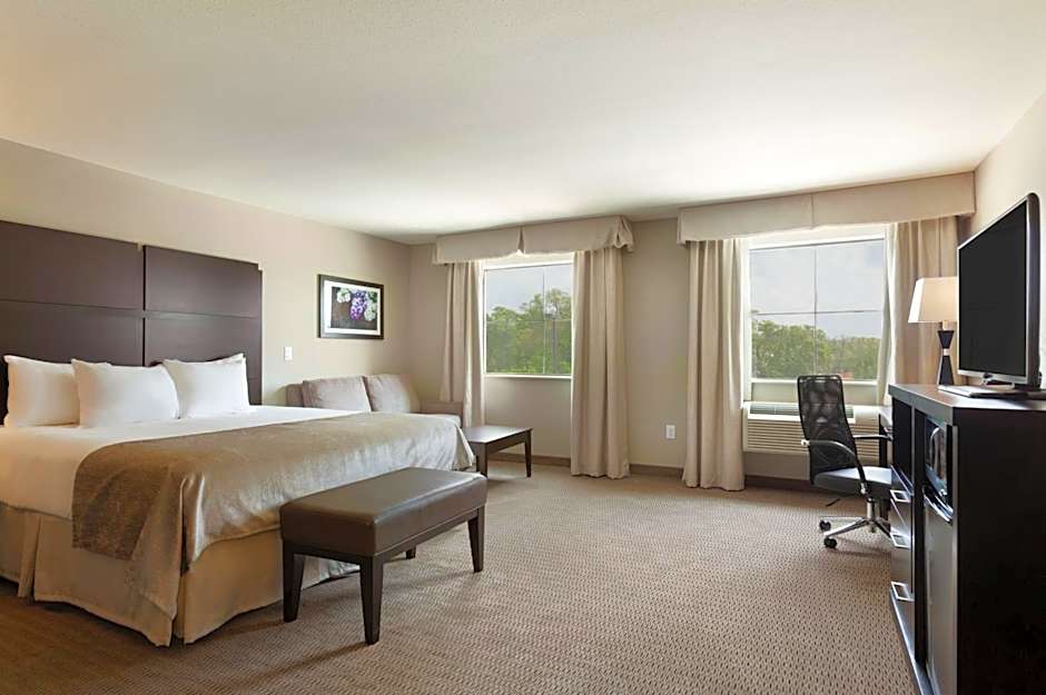 Baymont by Wyndham College Station