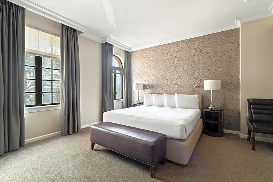 Hotel De Anza