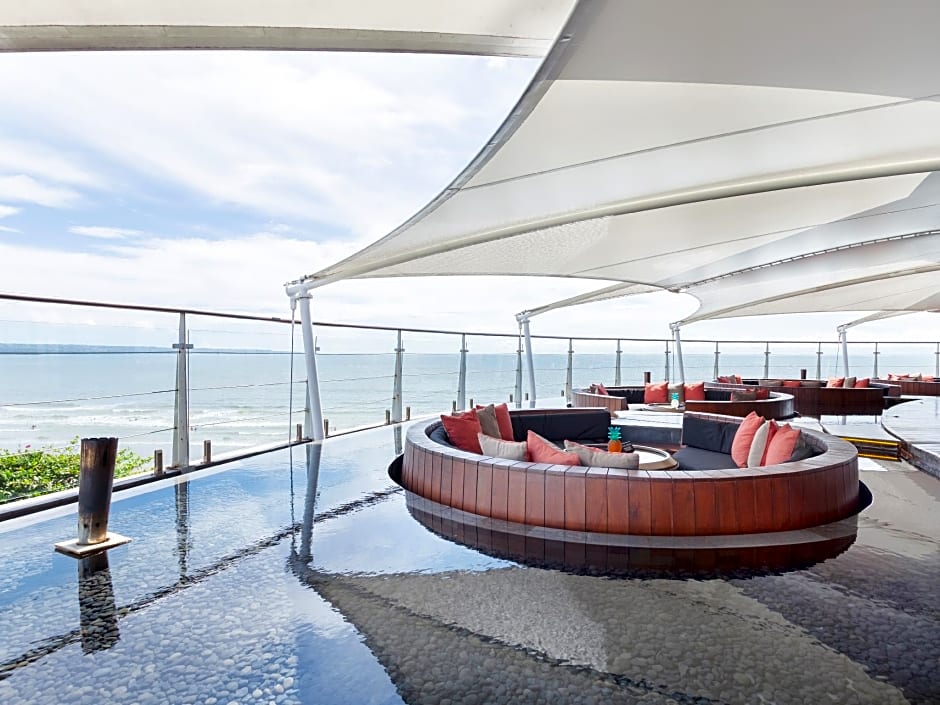 Double-Six Luxury Hotel Seminyak