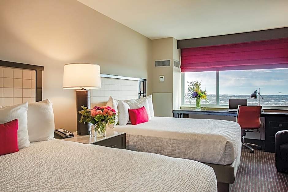 Overton Hotel & Conference Center