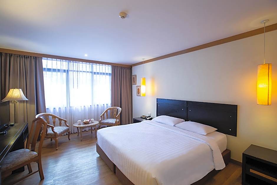 The Tarntawan Hotel Surawong Bangkok