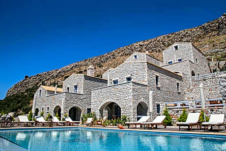 Εn Plo Luxury Suites