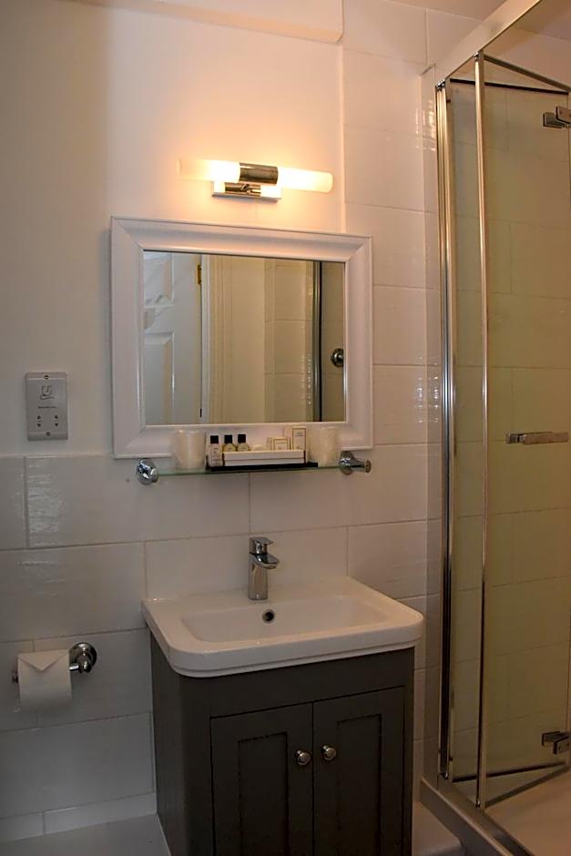 The Llanelwedd Arms Hotel