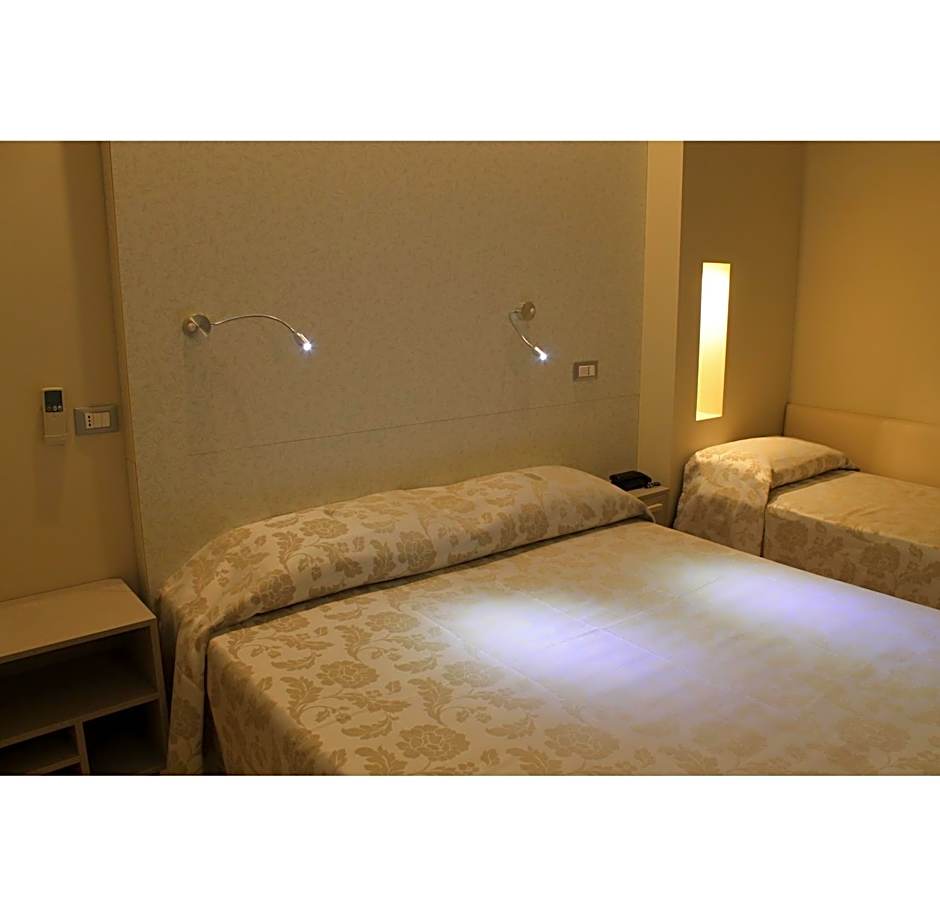 Hotel Astor