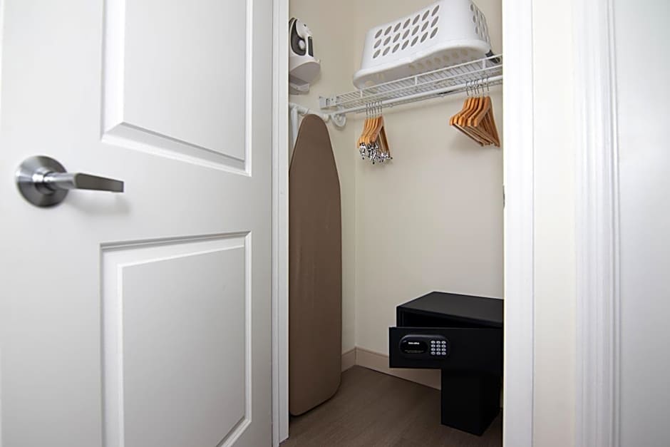 Candlewood Suites Miami Intl Airport - 36th St By IHG