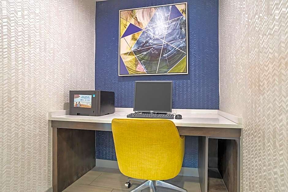 Country Inn & Suites by Radisson, Montgomery East I-85