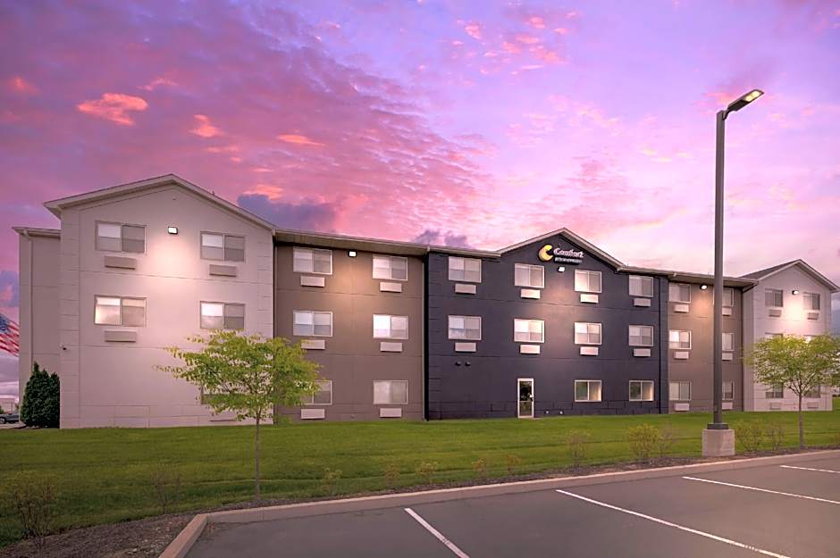 Comfort Inn & Suites North Greenfield