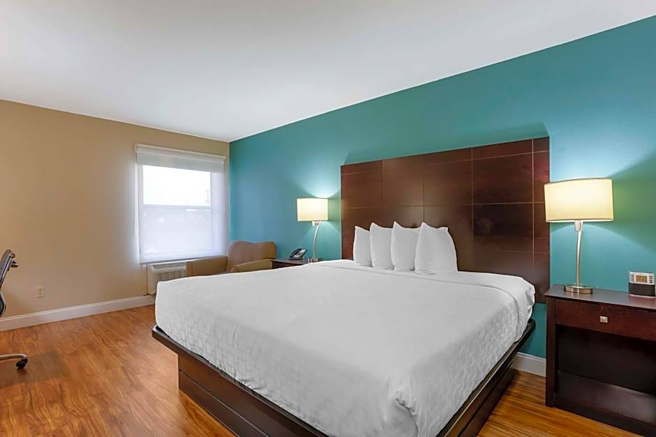 Best Western Plus Lonoke Hotel