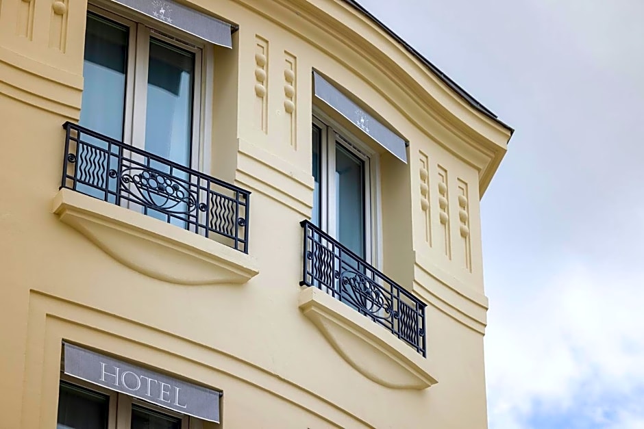 Hotel Charlemagne