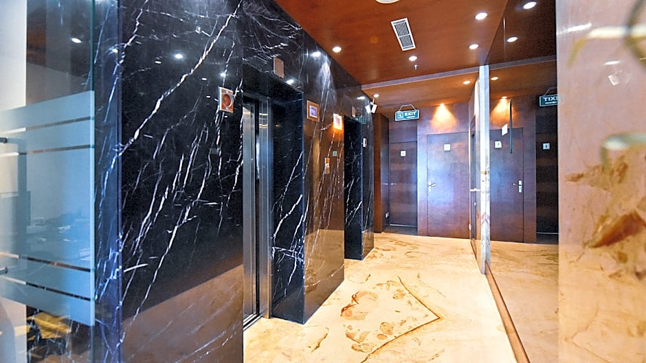 Celesta Hotel