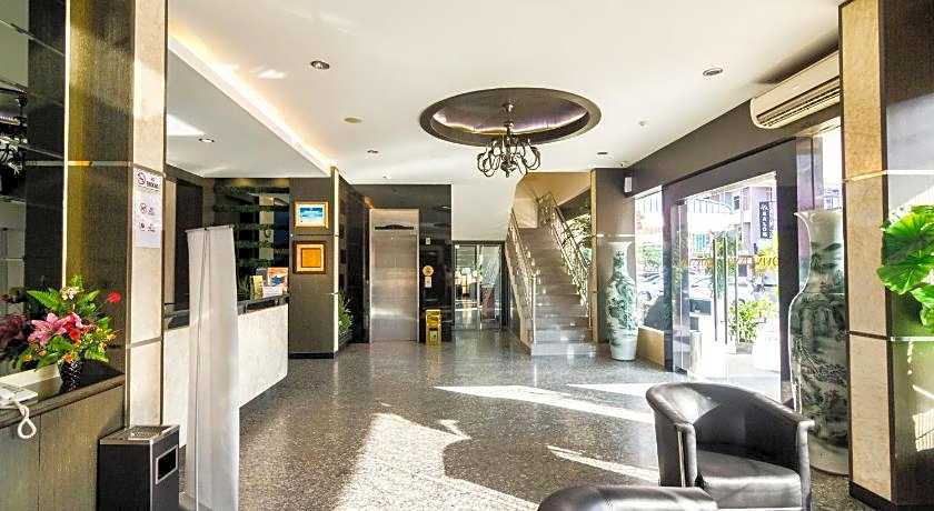 Lovina Inn Nagoya Batam