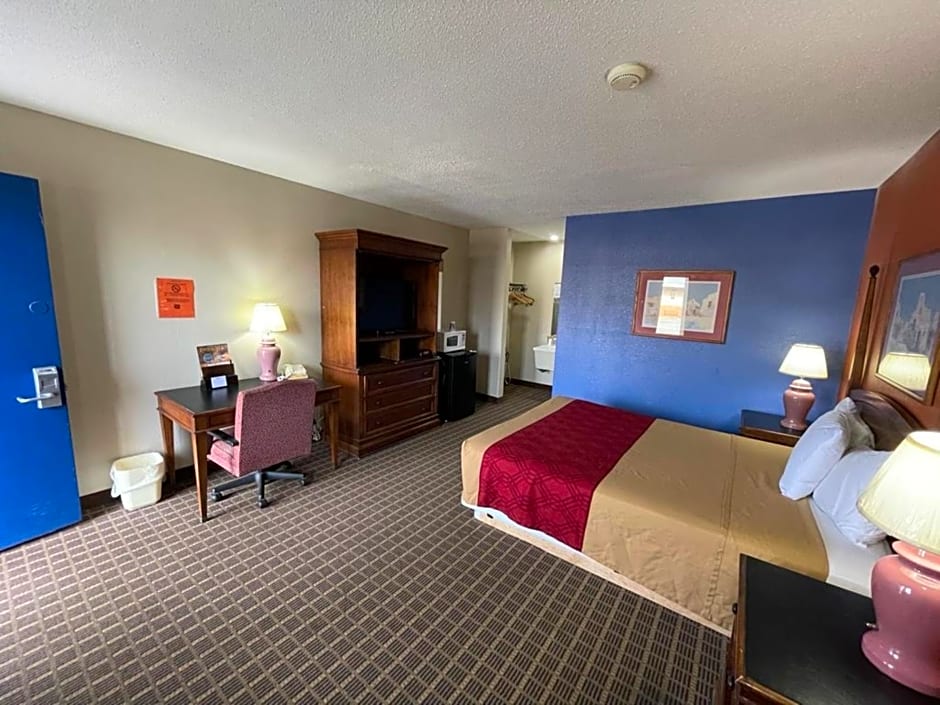 Knights Inn & Suites Emporia