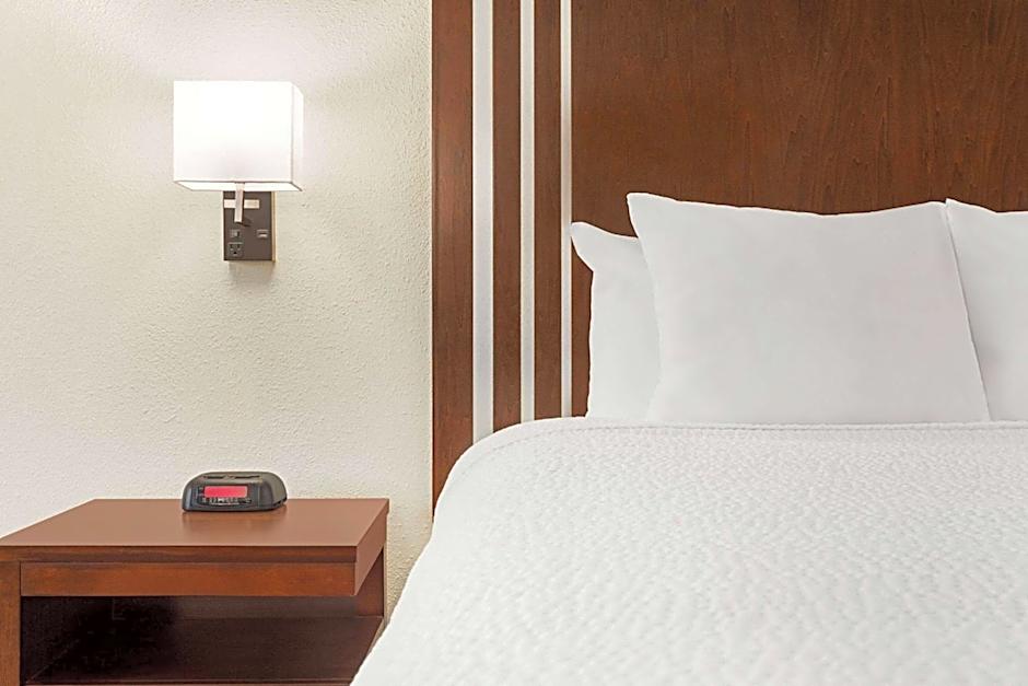 Ramada by Wyndham San Antonio Near SeaWorld/Lackland AFB