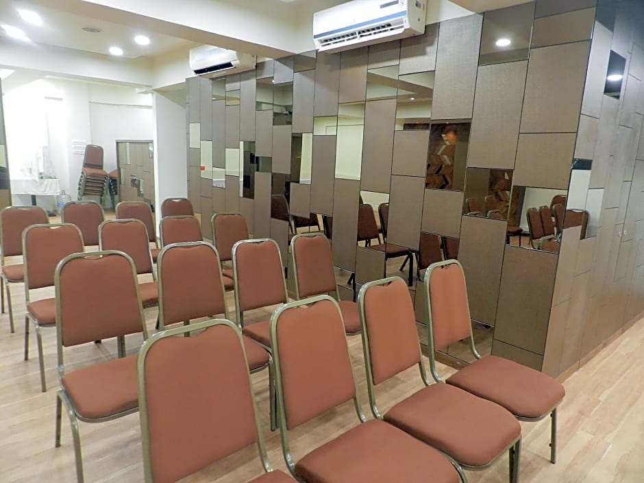 Hotel K Tree Kolhapur 