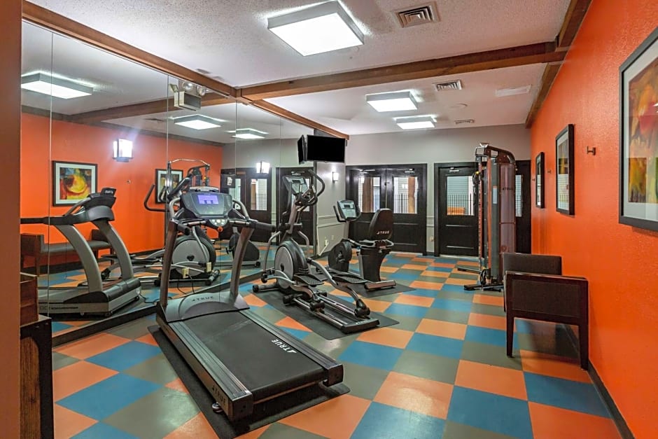 Best Western Plus Como Park – St. Paul, MN
