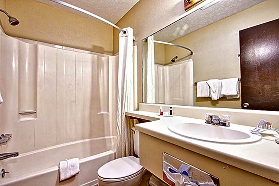 Super 8 by Wyndham Christiansburg