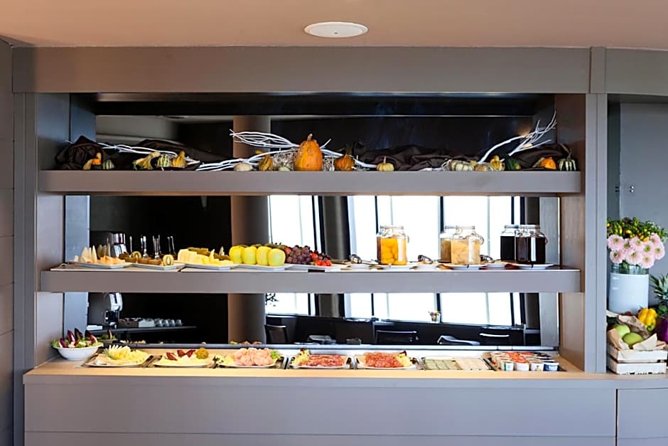 Albavilla Hotel & Co