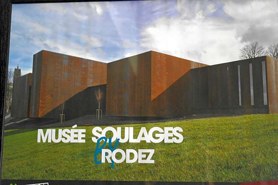 Logis Hôtel Restaurant Le Palous