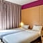 B&B HOTEL Lyon Caluire Cité Internationale
