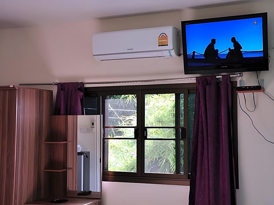 The Rim Riverside Guest House