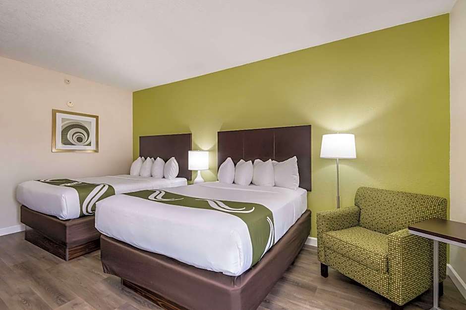 Quality Inn & Suites Quincy - Downtown