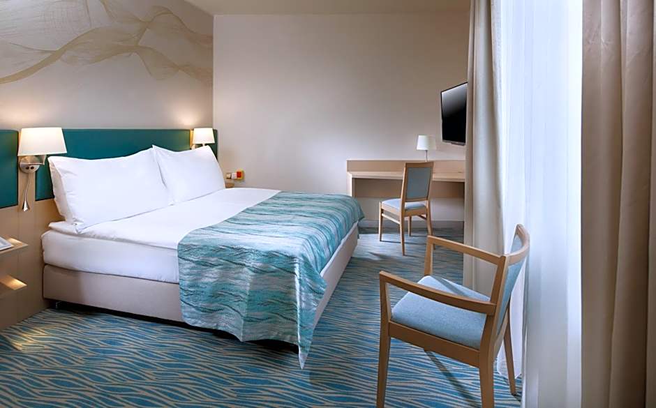 Holiday Inn Prague Congress Centre By IHG