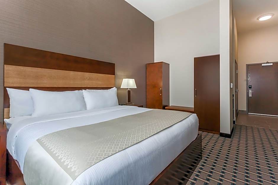 Wyndham Garden Edmonton Airport
