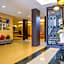 De Hug Hotel and Residence