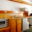 Landsborough Lodge Motel