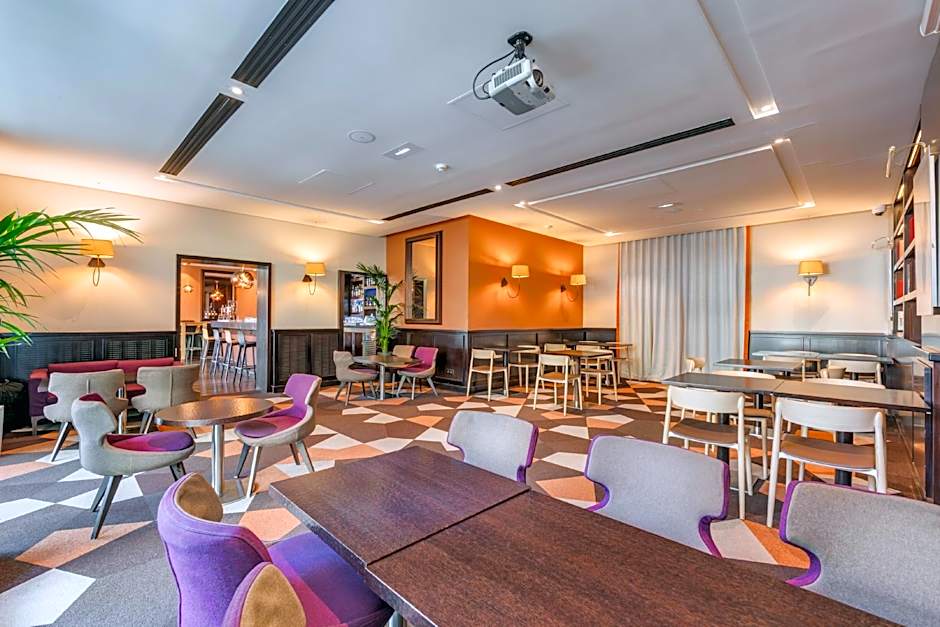 DoubleTree by Hilton Paris Boulogne